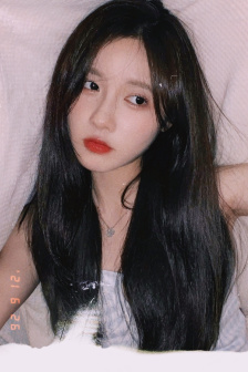 与君初相识恰似故人归